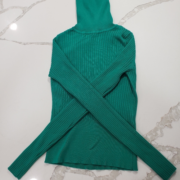 Zara Green Turtleneck Sweater Size S - Picture 2 of 2